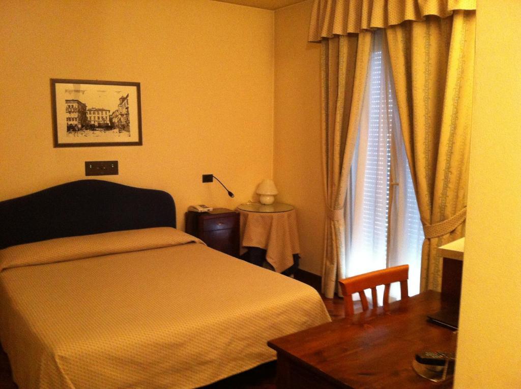 Hotel Il Cigno Perugia Room photo