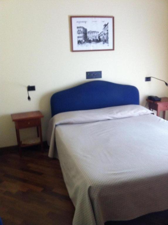 Hotel Il Cigno Perugia Room photo
